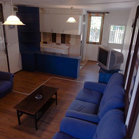 Hostel Belgrade Shungit Dragana Jeftica Br 10 Luaran gambar