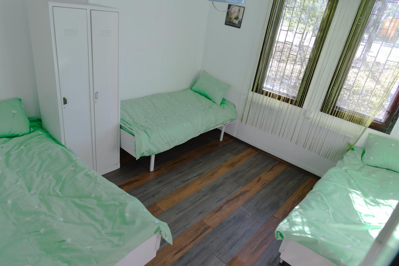 Hostel Belgrade Shungit Dragana Jeftica Br 10 Luaran gambar