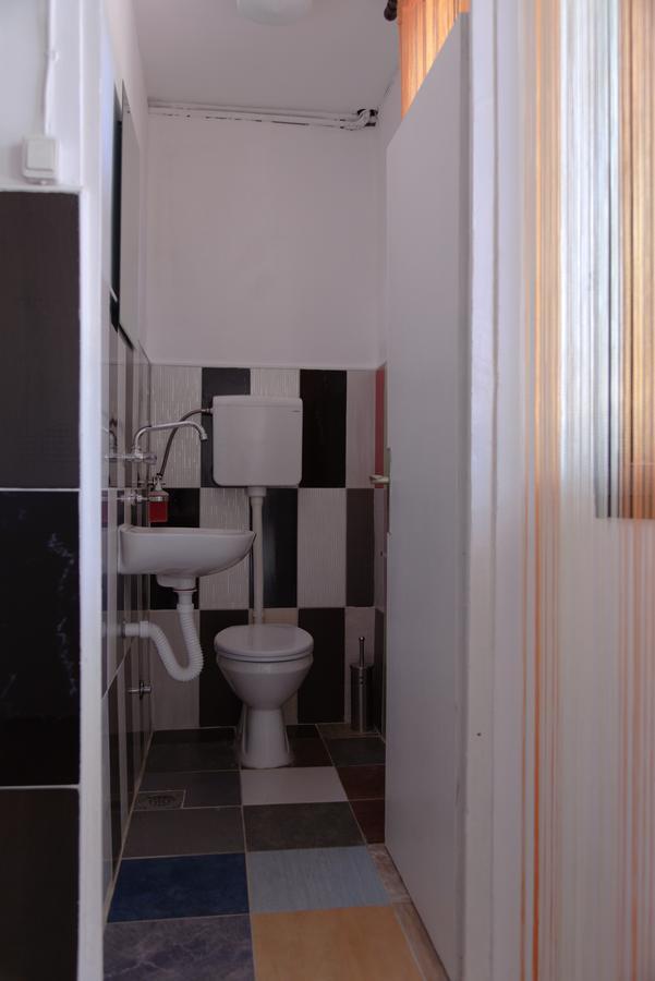 Hostel Belgrade Shungit Dragana Jeftica Br 10 Luaran gambar