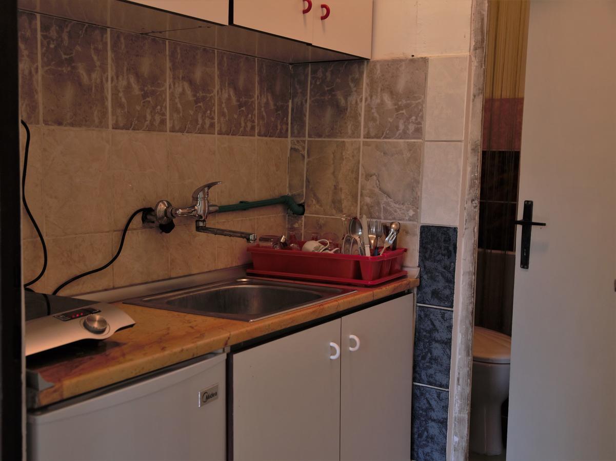 Hostel Belgrade Shungit Dragana Jeftica Br 10 Luaran gambar